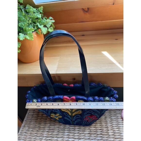 Floral Straw Bag - Picture 8 of 10